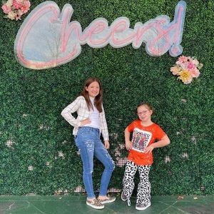 Meet your Posher, Cheryl